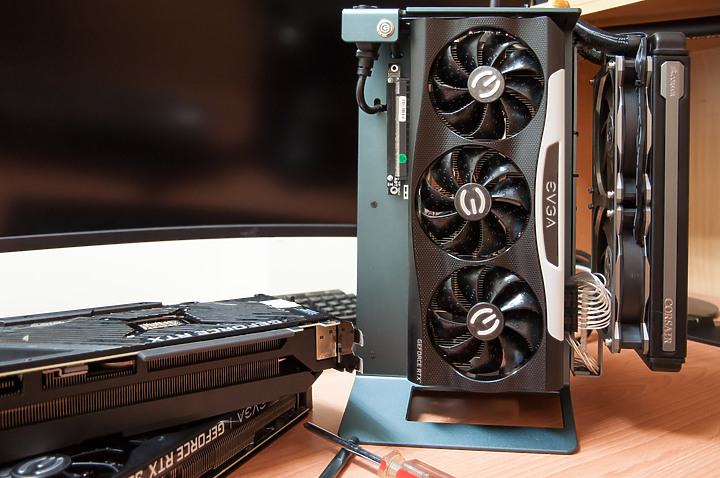 「EVGA RTX 3070 FTW3 ULTRA GAMING」 - 寂靜經典微評測文。