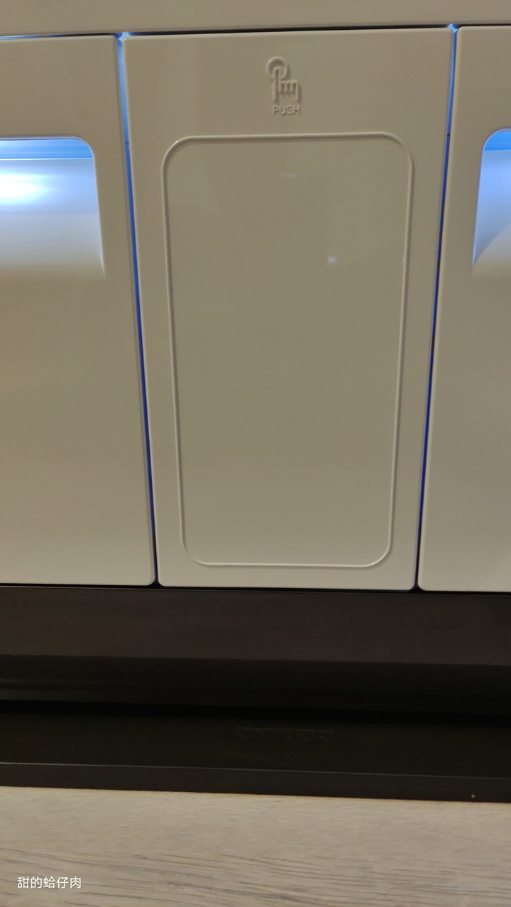 LG Styler 蒸氣電子衣櫥PLUS版 - 讓你的生活不再"濕"氣沉沉; 整日乾爽怡人 - By 甜的蛤仔肉