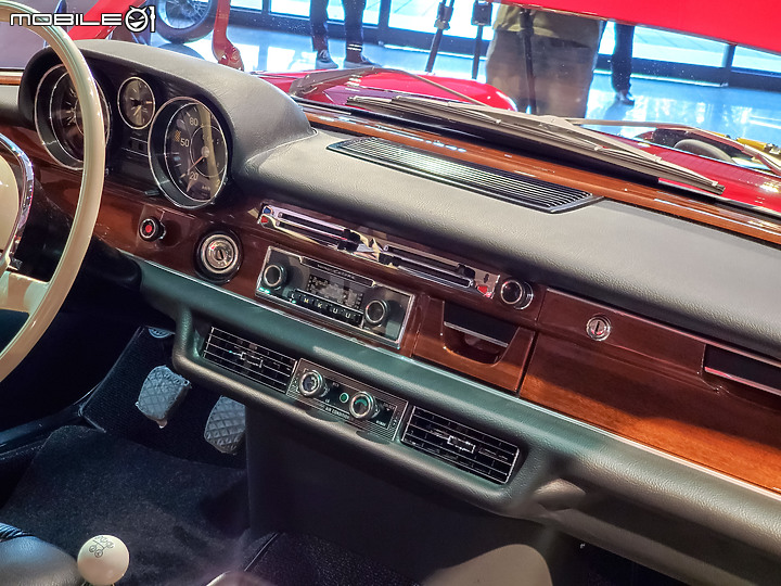 【採訪】三一東林導入BRABUS六星級整新工藝,耗資千萬以上的1971 Mercedes-Benz W108 280S首度亮相!
