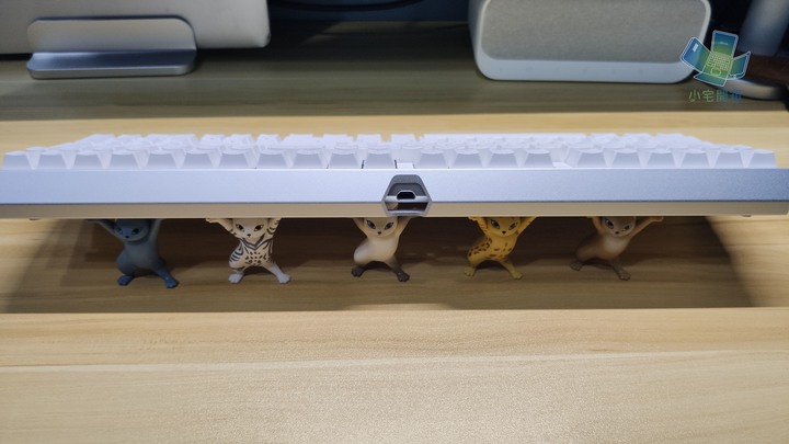 【小宅開箱】Cherry MX Board 3.0S RGB 機械鍵盤開箱 享受行雲流水般的打字體驗，一探原廠櫻桃