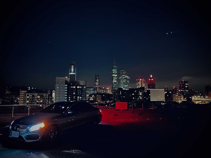 購車心得M-Benz W205 C300 designo