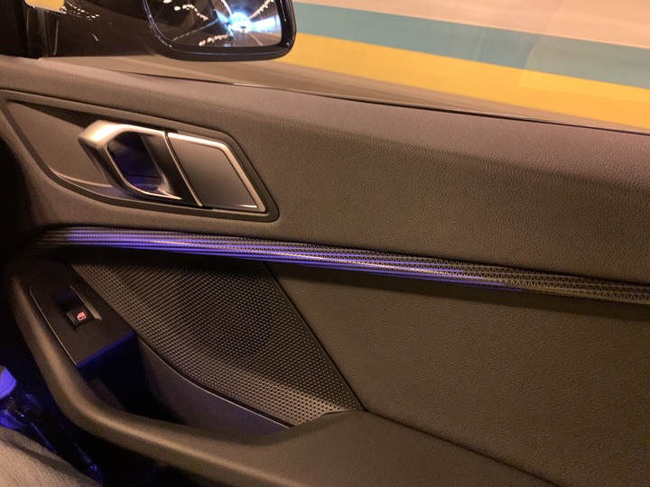 【開箱】BMW 218i Gran Coupe Edition Sport 黑色