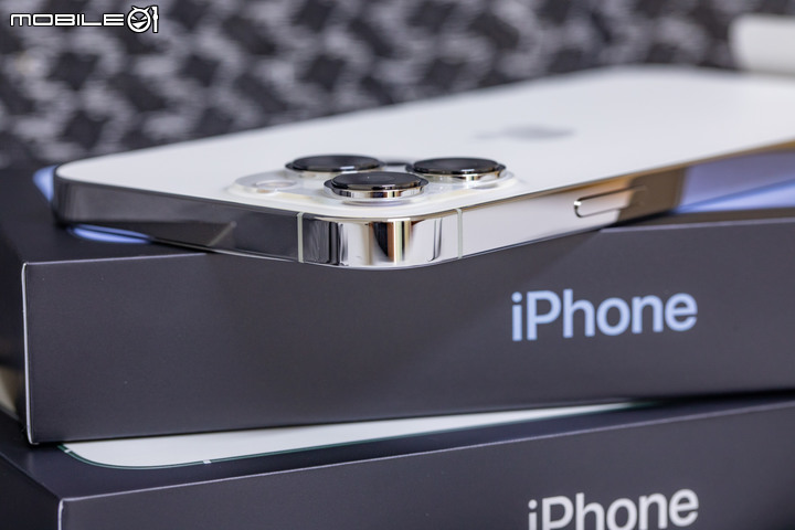 點我看大圖 微開箱 iphone 13 Pro Max 少人購買銀色512G , 已更新前後imos 保護貼高清照!