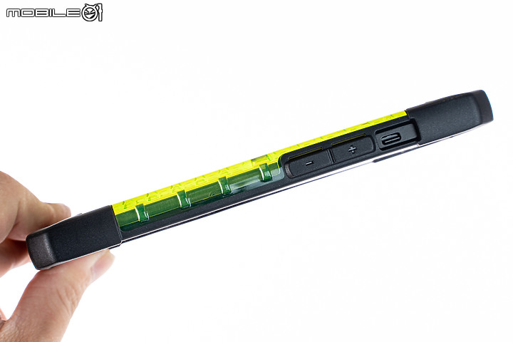 UAG x iPhone 13新款保護殼搶先報|嶄新材質設計、強化MagSafe支援!