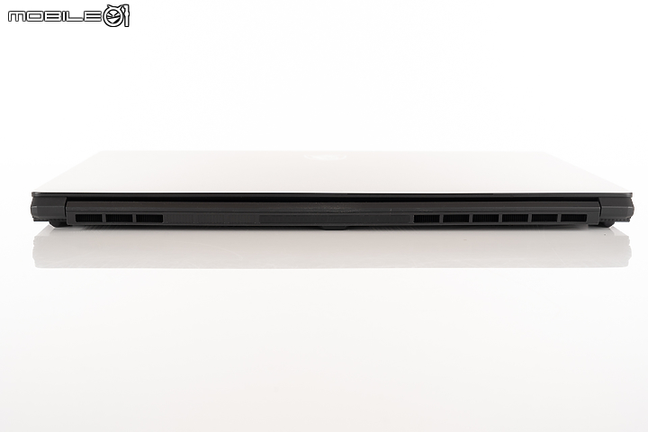 MSI GS76 Stealth 測試報告｜誠意滿點的薄型龍魂筆電