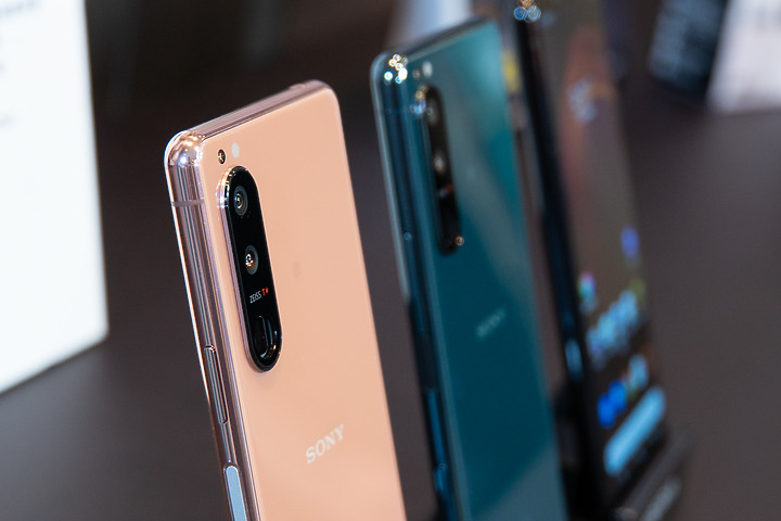 Sony Xperia 5 III台灣上市 3萬以下次旗艦 合手外型合手價