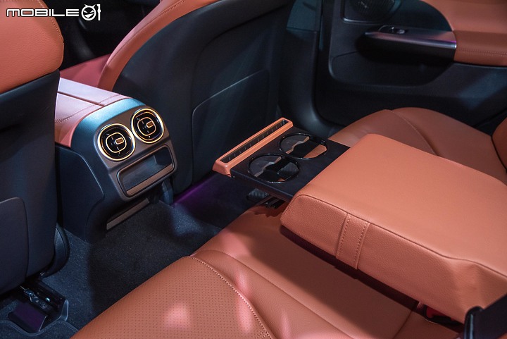 【賞實車】大改款Mercedes-Benz C-Class實車更漂亮,C180房車自210萬元起!
