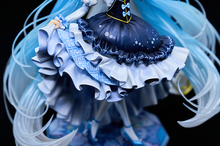 【開箱】雪ミクSNOW MIKU 2019 Snow Princess Ver.