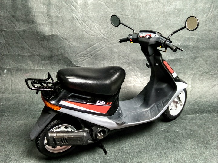 HONDA DIO 50  1/12