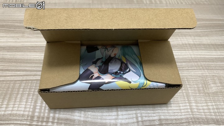 初音MIKU眼鏡開箱