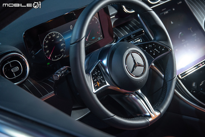 【賞實車】大改款Mercedes-Benz C-Class實車更漂亮,C180房車自210萬元起!