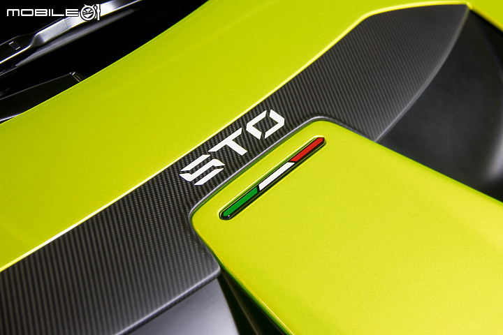 【採訪】Lamborghini 「Huracán STO 」 1,990 萬元起抵台上市, 最強道路版賽車小牛!