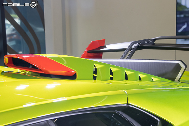 【採訪】Lamborghini 「Huracán STO 」 1,990 萬元起抵台上市, 最強道路版賽車小牛!