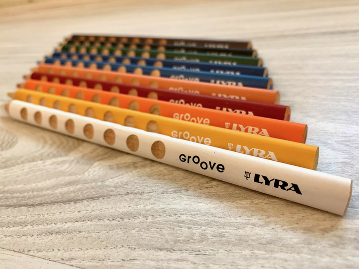 開箱德國LYRA Groove三角洞洞色鉛筆｜為了改善小朋友握筆姿勢