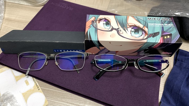 初音MIKU眼鏡開箱