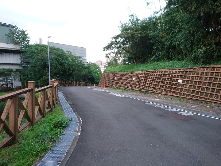 新北市國軍忠靈祠,軍武公園,與國軍有歷史淵源的登山步道