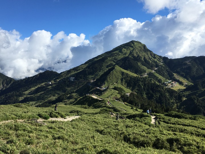 五座百岳一次走完--合歡群峰