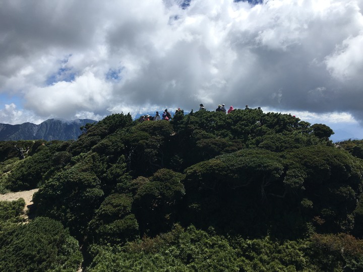 五座百岳一次走完--合歡群峰