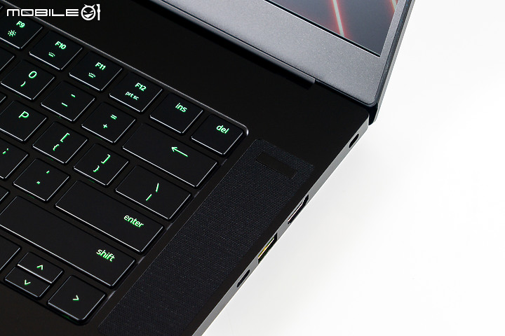 Razer Blade 15 Advanced Mid-2021 效能更強悍的輕薄電競霸主！