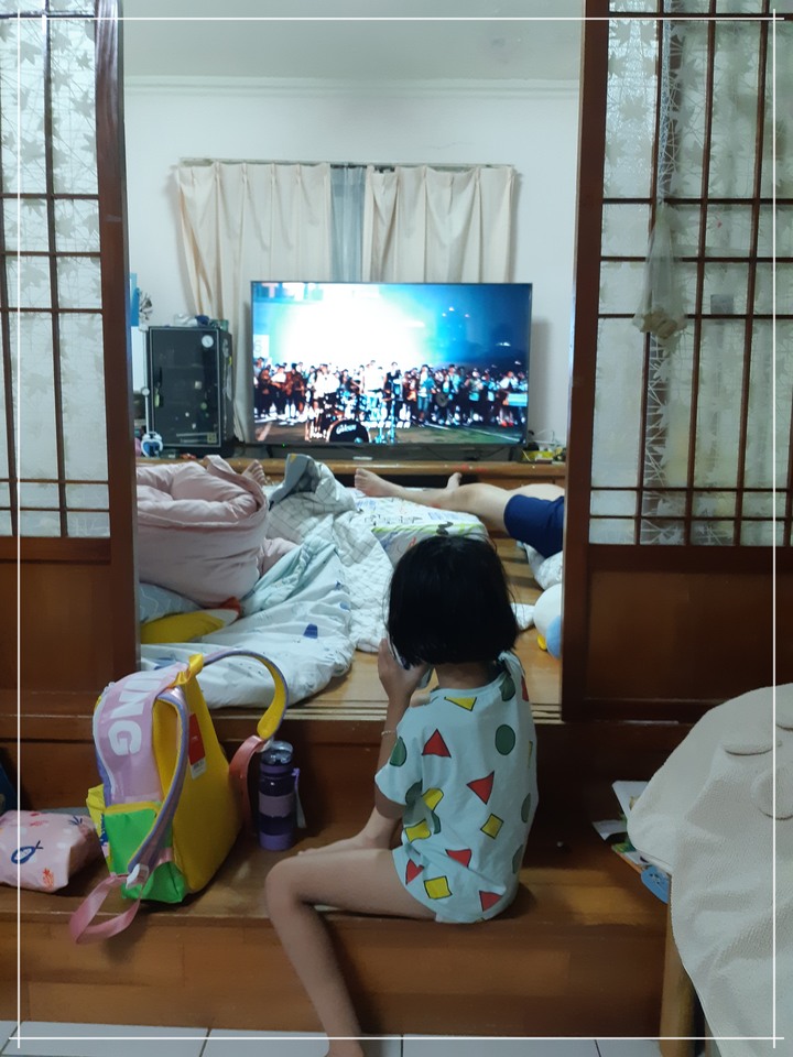 防疫在家靠什麼？就靠Panasonic TH-65JX900W Android TV吧！