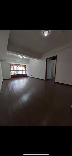 我基隆的中古屋~只有佈置沒裝潢