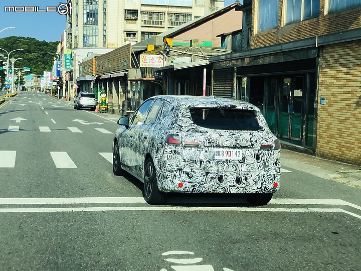 【道路直擊】大改款BMW 2 Series Active Tourer偽裝車在台路試中,預計本月海外發表!