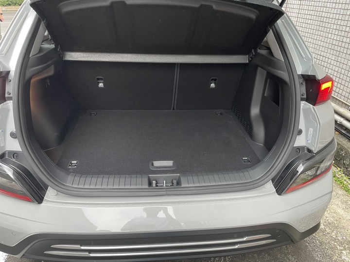 終於預約到了... KONA EV500試乘