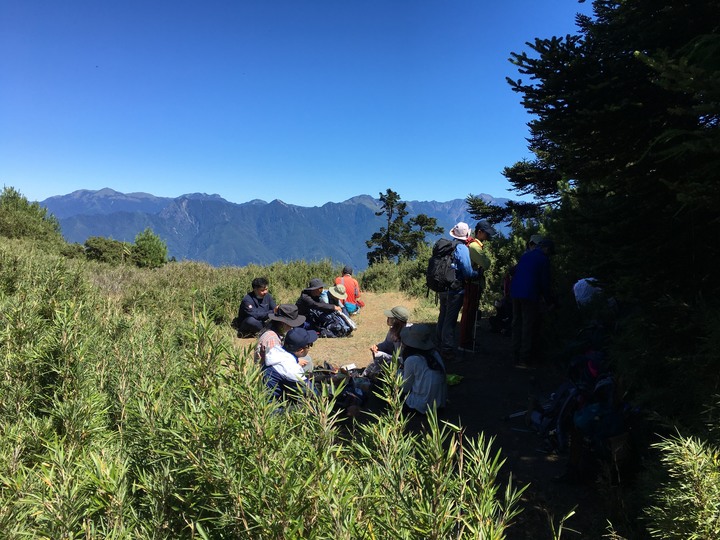 五座百岳一次走完--合歡群峰