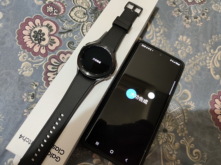 Samsung Galaxy Watch 4 Classic 46mm 藍芽版  簡單開箱~