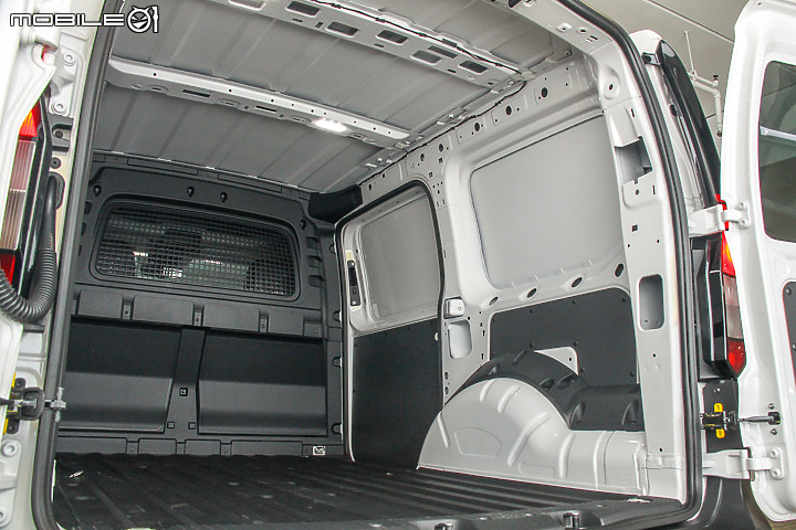Volkswagen Caddy Cargo 試駕|當個潮味頭家!