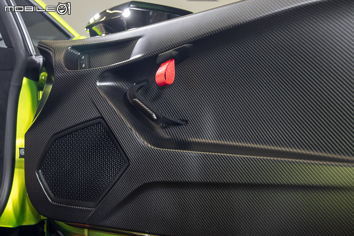 【採訪】Lamborghini 「Huracán STO 」 1,990 萬元起抵台上市, 最強道路版賽車小牛!