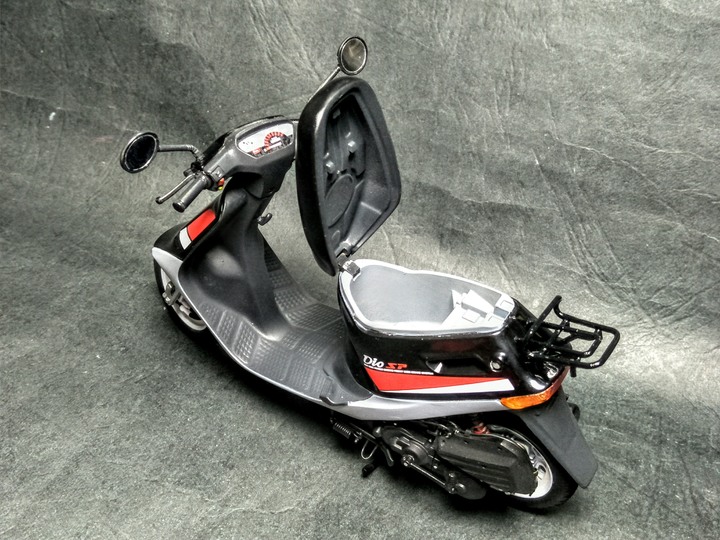 HONDA DIO 50  1/12