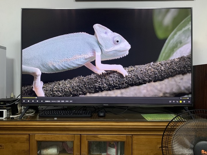 [開箱] Panasonic電視 TH-65JX900W-智慧超視界大平板