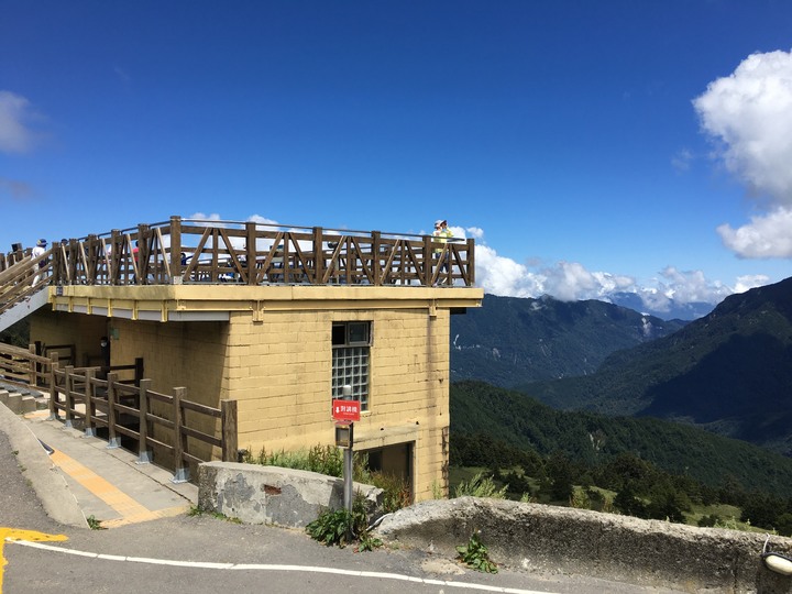 五座百岳一次走完--合歡群峰