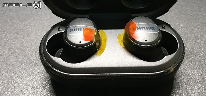 【盲狙先生傳19】 Philips TAT4556 入手兩週後的使用心得！WFH與跑步的新歡！(09.26更新耳塞的使用)