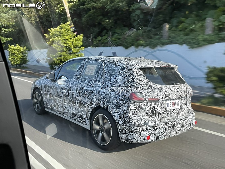 【道路直擊】大改款BMW 2 Series Active Tourer偽裝車在台路試中,預計本月海外發表!
