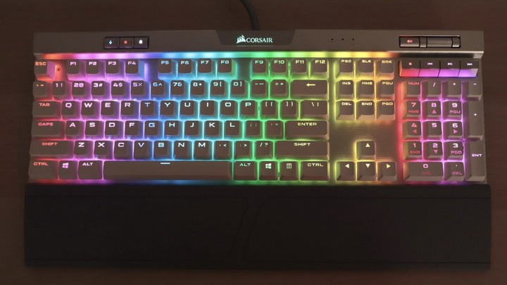 點我看大圖 單價高卻不後悔,超值的 RGB 鍵盤 CORSAIR K70 RGB MK.2 SE 越用越喜歡