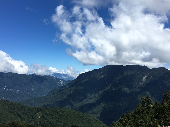 五座百岳一次走完--合歡群峰