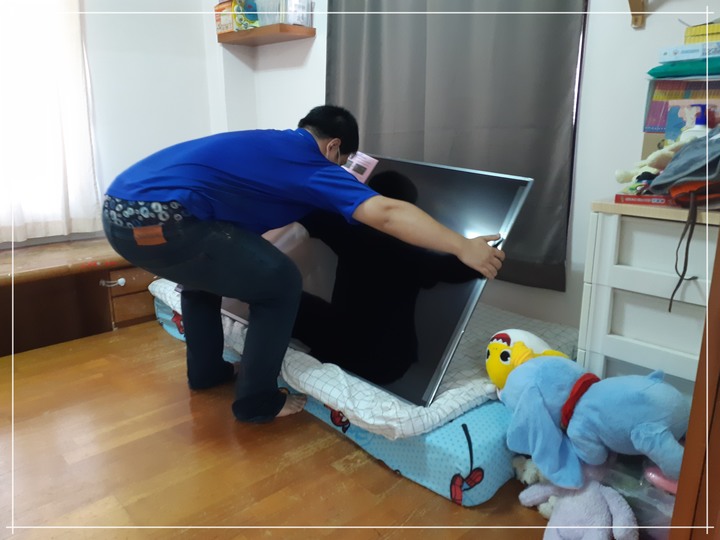 防疫在家靠什麼？就靠Panasonic TH-65JX900W Android TV吧！