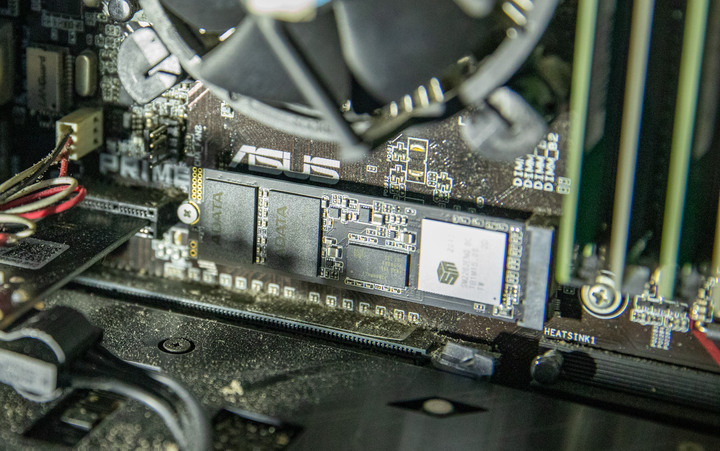 [微開箱] 威剛ADATA XPG SX8200 PRO 1TB 1T PCIe M.2 老電腦加裝回春