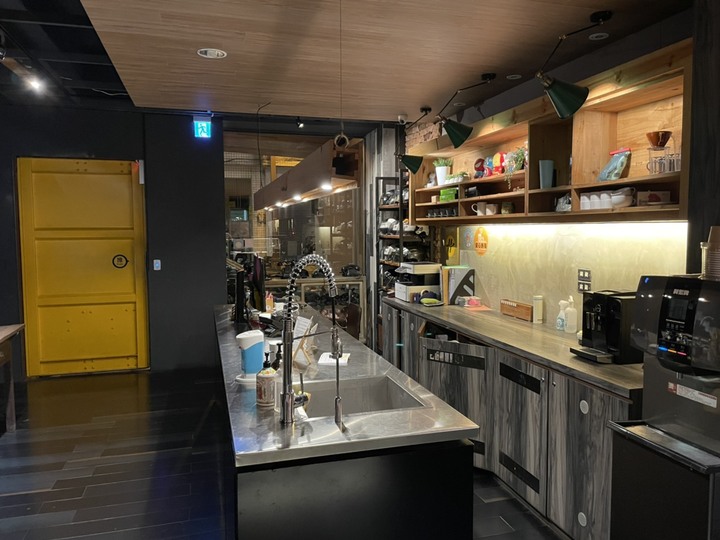 台灣旅遊-台中 P&F Hotel 過來旅店|工業風旅店 近台中火車站