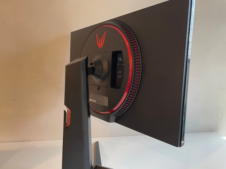 【多圖】入手LG 27GP850-B 畫面分享