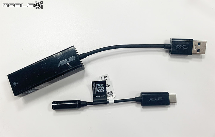 MAC跳槽UM325SA OLED！
