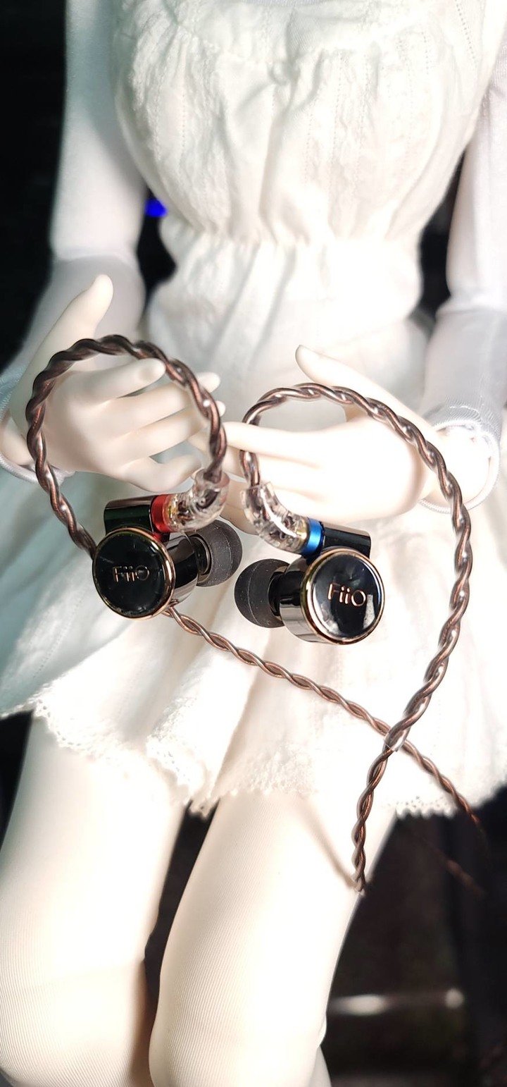 開箱 FIIO FD3 類鑽石振膜動圈