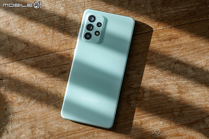 三星Galaxy A52s 5G體驗|好料全上身、效能有感再升級!