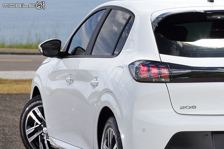 Peugeot New 208 Active 試駕|1/4 才是一種浪漫