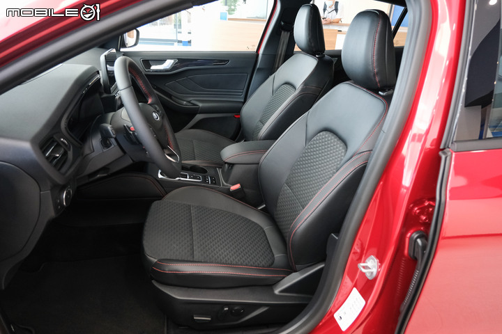 【展間實拍】Ford Focus 22年式配備升級,ST-Line Lommel X 接單價小漲1萬元!