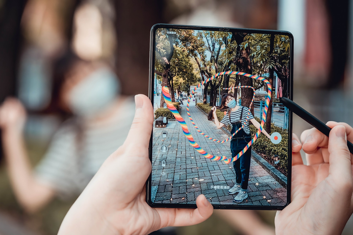 Galaxy Z Fold3 5G完整評測報告 - 98 Galaxy Z Fold3 5G完整評測報告 - 98