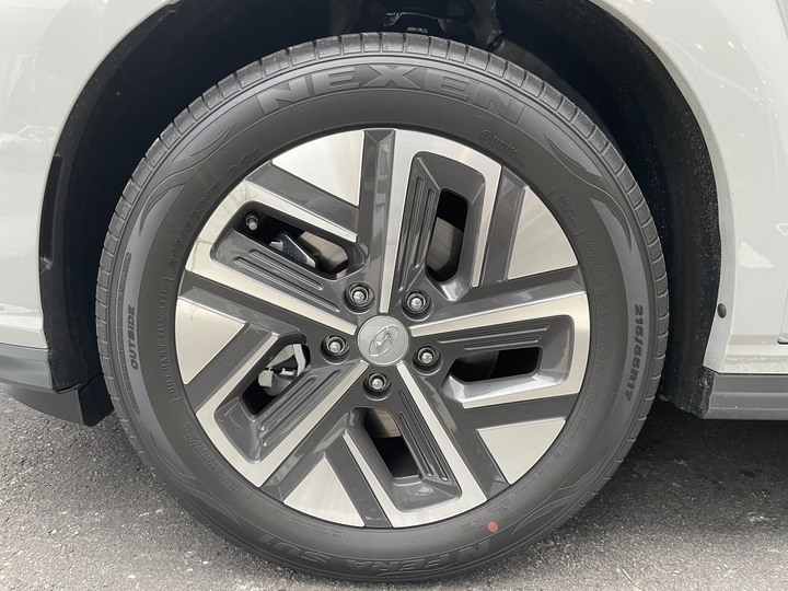終於預約到了... KONA EV500試乘