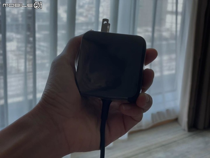 點我看大圖 工作新夥伴 UM425UA